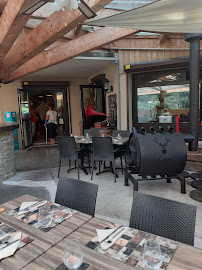 Atmosphère du Restaurant Le Chalet du Lac à Val de Chaise - n°11