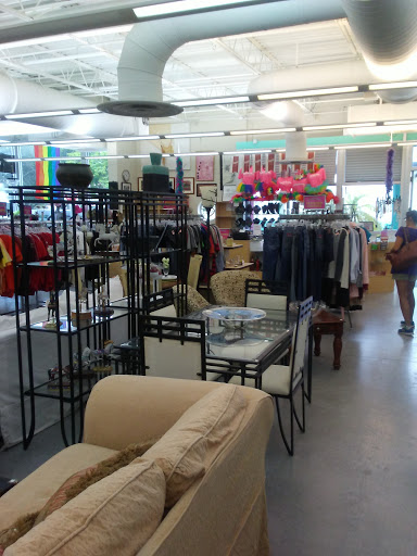 Thrift Store «Out of the Closet - Fort Lauderdale», reviews and photos, 1785 E Sunrise Blvd, Fort Lauderdale, FL 33304, USA