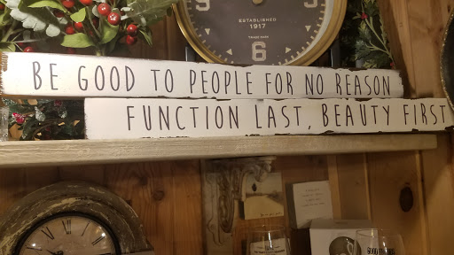 Landscaper «Reynolds Landscaping, Garden Shop & Garden Center», reviews and photos, 201 E Bay Ave, Manahawkin, NJ 08050, USA