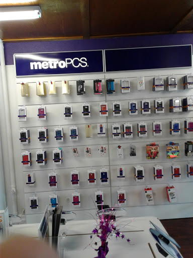 Cell Phone Store «MetroPCS Authorized Dealer», reviews and photos, 895 W Center St, Kingsport, TN 37660, USA