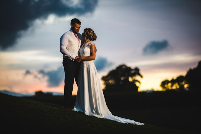 Reviews of Safelight Weddings in Swansea - Photography studio
