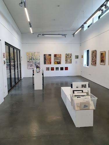 Comments and reviews of Winns Gallery/Artists' Studios