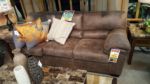 Furniture Store «Furniture On Consignment», reviews and photos, 4506 E 13th St N, Wichita, KS 67208, USA