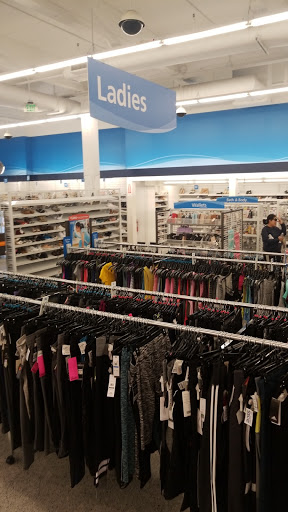 Clothing Store «Ross Dress for Less», reviews and photos, 2550 Taylor St, San Francisco, CA 94133, USA
