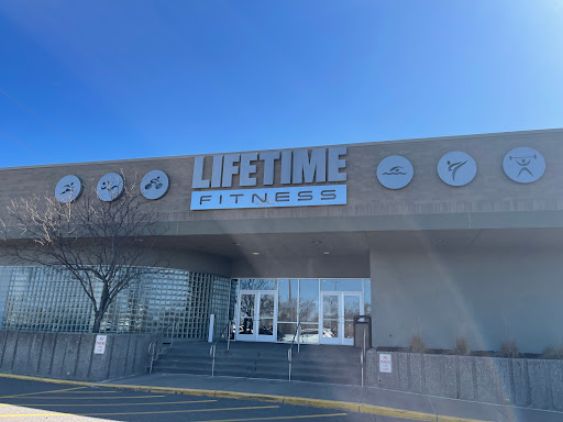 Gym «Life Time Fitness», reviews and photos, 6233 Baker Rd, Eden Prairie, MN 55346, USA