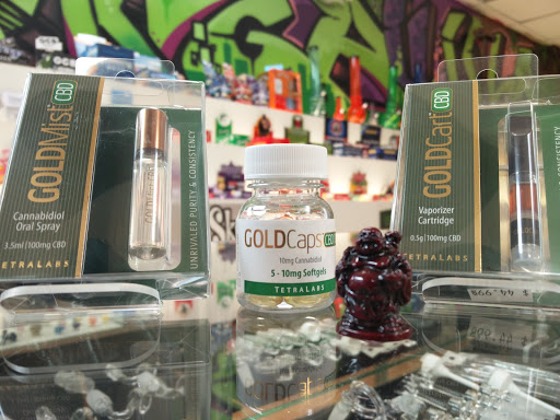 Tobacco Shop «Laughing Buddha Smoke Shop», reviews and photos, 12404 Biscayne Blvd, North Miami, FL 33181, USA