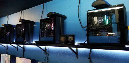 Com Works - eSports & Video Games Center image