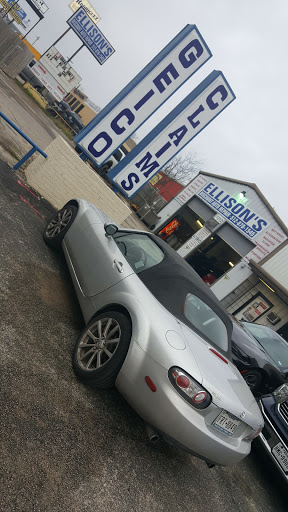 Auto Body Shop «Service King Collision Repair of San Marcos», reviews and photos, 1320 TX-123, San Marcos, TX 78666, USA