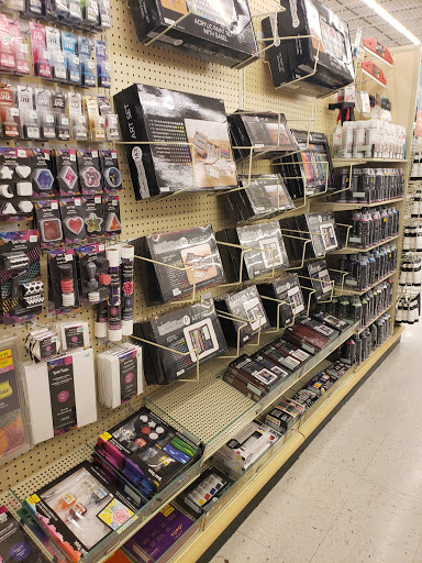 Craft Store «Hobby Lobby», reviews and photos, 6130 NW Barry Rd, Kansas City, MO 64154, USA