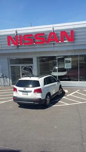 Car Dealer «Serafini Nissan», reviews and photos, 3101 Vestal Pkwy E, Vestal, NY 13850, USA