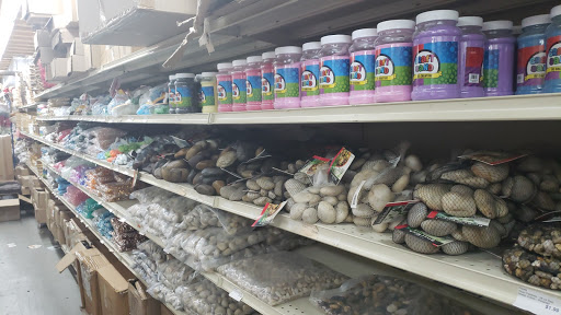 Wholesale Florist «Quality Wholesale Florist Supply», reviews and photos, 7074 NW 50th St, Miami, FL 33166, USA