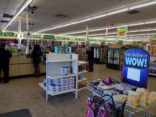 Dollar Store «Dollar Tree», reviews and photos, 6261 S 27th St, Greenfield, WI 53221, USA