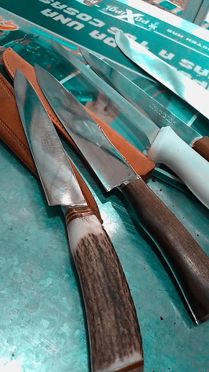 Ferretería 'El Pendorchito' Afilacion de cuchillos