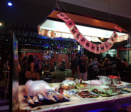 Khao Noi Sports Bar and Restaurant photo