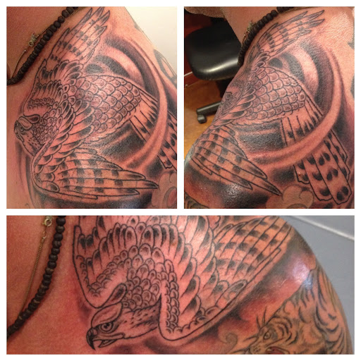 Tattoo Shop «Coastline Tattoo Studio - Provincetown», reviews and photos, 290A Commercial St, Provincetown, MA 02657, USA