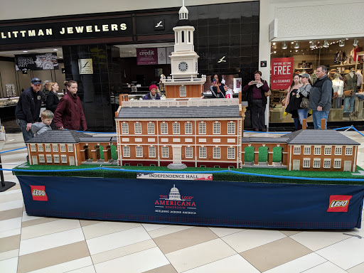 Shopping Mall «Crossgates Mall», reviews and photos, 1 Crossgates Mall Rd, Albany, NY 12203, USA