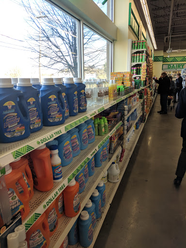 Dollar Store «Dollar Tree», reviews and photos, 806 Pelham Pkwy #4, Pelham, NY 10803, USA