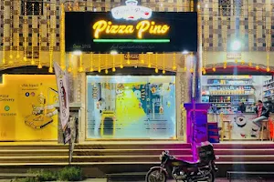 مطعم بيتزا بينو image