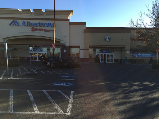 Coffee Shop «Starbucks», reviews and photos, 888 NE 25th Ave, Hillsboro, OR 97124, USA