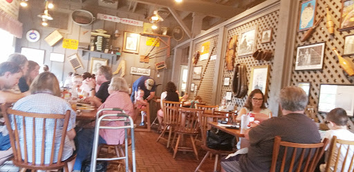 American Restaurant «Cracker Barrel Old Country Store», reviews and photos, 200 Davis Blvd, Pittsburgh, PA 15275, USA