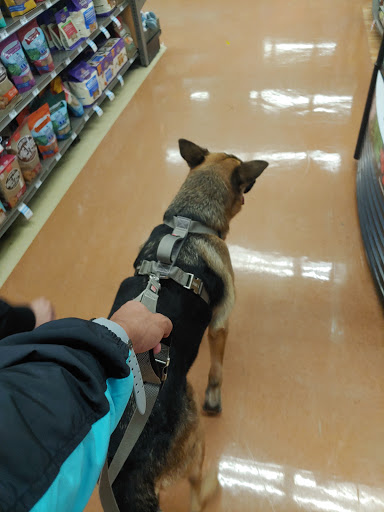 Pet Supply Store «Petco Animal Supplies», reviews and photos, 4030 N MacArthur Blvd #200, Irving, TX 75038, USA