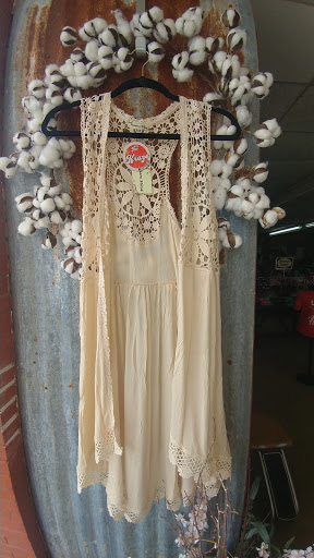 Boutique «The Kraze», reviews and photos, 101 N Oak Ave, Mineral Wells, TX 76067, USA