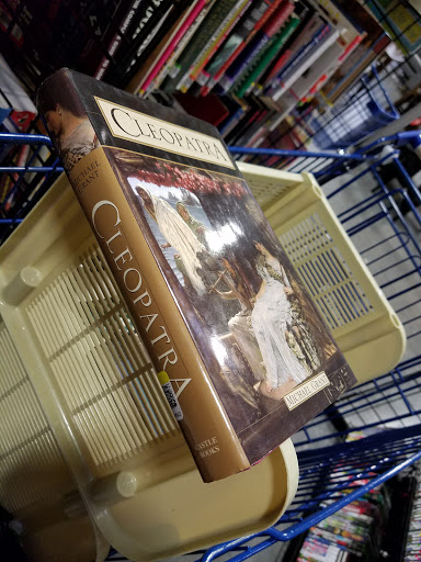 Furniture Store «101 & Ludlow Goodwill Redesign Store & Donation Center», reviews and photos, 8679 W Ludlow Dr Suite 5, Peoria, AZ 85381, USA