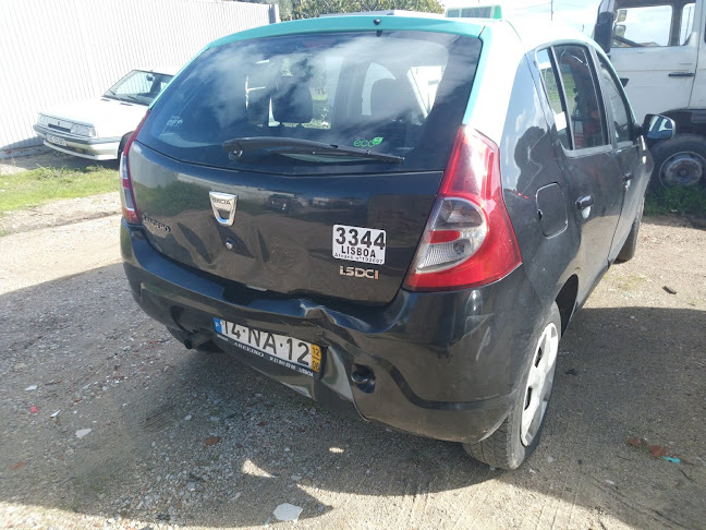 Peças Com Cor, Ofícina Automóvel, Bate-Chapa e Pintura (Charneca de Caparica, Sobreda, Almada)