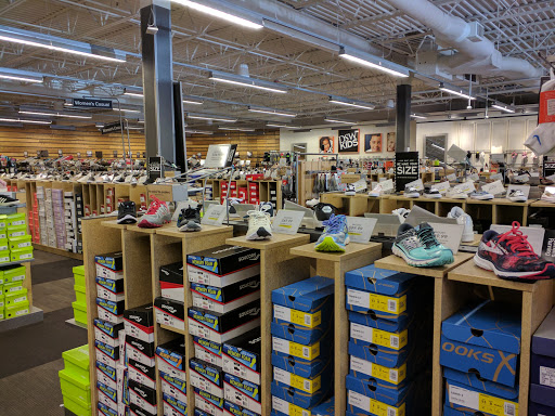 Shoe Store «DSW Designer Shoe Warehouse», reviews and photos, 1740 N Federal Hwy, Fort Lauderdale, FL 33305, USA