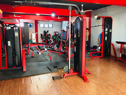 Muscle Hub Fitness Studio - Best Unisex Gym In Lud - 1746/1, B-Square, New Prem Nagar Near LV Pub, Opp, PAU Rd, Ludhiana, Punjab 141001, India