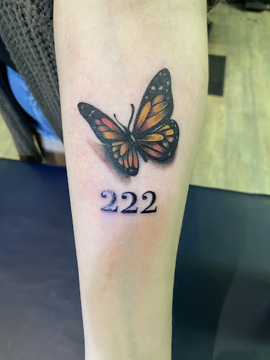 Explore puerto rico map tattoo ideas, creative tattoo ideas in Granite City, available at Capolavoro Tattoo Studio