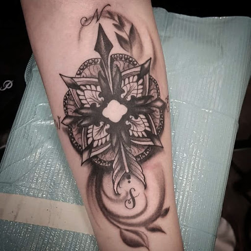 Tattoo Shop «Vertigo Gallery Tattoo», reviews and photos, 17645 SE Stark St, Portland, OR 97233, USA