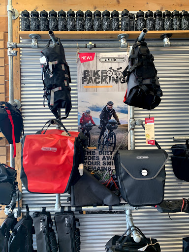 Bicycle Store «Paradise Garage», reviews and photos, 921 N High St, Columbus, OH 43201, USA