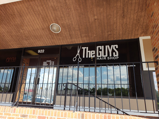 Hair Salon «The GUYS Hair Shop», reviews and photos, 922 Brookwood Center, Fenton, MO 63026, USA