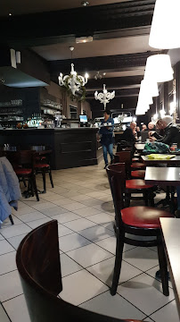 Atmosphère du Restaurant de grillades à la française Courtepaille à Pontarlier - n°5