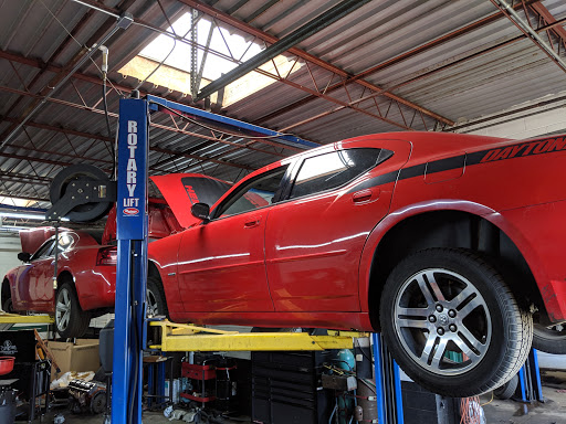 Auto Repair Shop «Mark Greene Automotive Repair», reviews and photos, 6390 W Mississippi Ave, Lakewood, CO 80226, USA