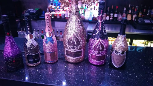 Night Club «Legs Party Bar», reviews and photos, 13200 E State Rte 350, Kansas City, MO 64138, USA