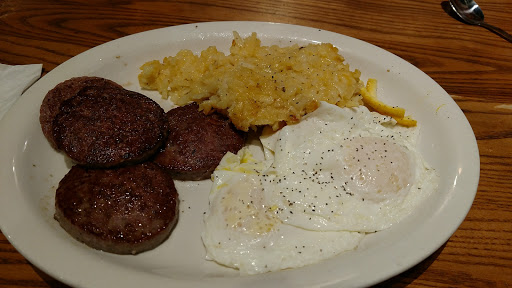 American Restaurant «Cracker Barrel Old Country Store», reviews and photos, 1162 Wayne Ave, Chambersburg, PA 17202, USA