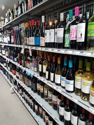 Wine Store «Oak Creek Wine & Spirits», reviews and photos, 28266 Lewes Georgetown Hwy, Milton, DE 19968, USA