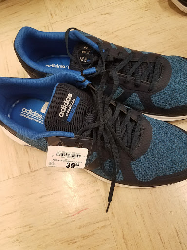 Sporting Goods Store «Academy Sports + Outdoors», reviews and photos, 7513 N Interstate Hwy 35, Austin, TX 78752, USA