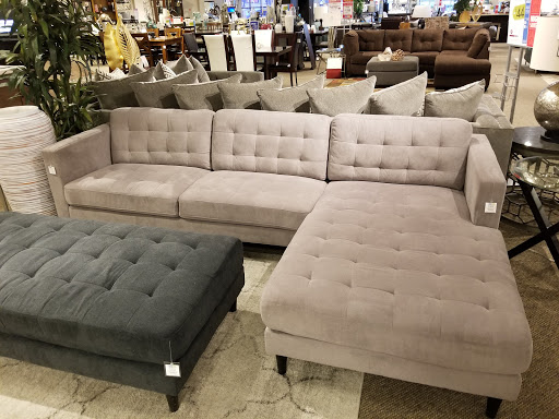 Furniture Store «Value City Furniture», reviews and photos, 2536 N Elston Ave, Chicago, IL 60647, USA