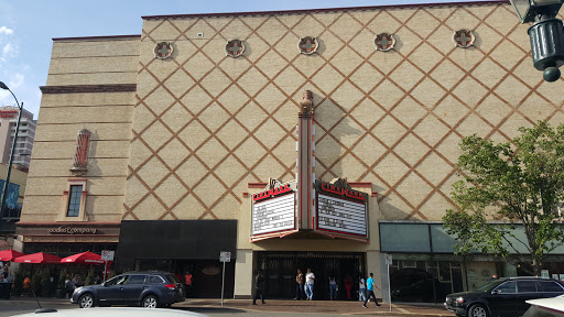 Movie Theater «Cinemark Palace At The Plaza», reviews and photos, 526 Nichols Rd, Kansas City, MO 64112, USA