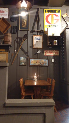 American Restaurant «Cracker Barrel Old Country Store», reviews and photos, 260 Vaughan Ln, Pell City, AL 35125, USA