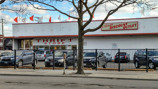 Thrift Store «Village Discount Outlet Store 08», reviews and photos, 3301 W Lawrence Ave, Chicago, IL 60625, USA