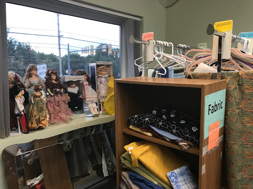 Thrift Store «New Life Thrift, Inc.», reviews and photos, 800 Easton Rd, Glenside, PA 19038, USA