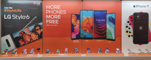 Cell Phone Store «Boost Mobile», reviews and photos, 900 N Federal Hwy #103, Hollywood, FL 33020, USA