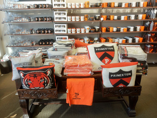 Book Store «Labyrinth Books», reviews and photos, 122 Nassau St, Princeton, NJ 08542, USA