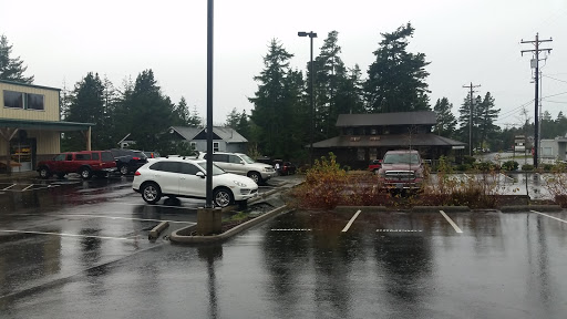 Grocery Store «Manzanita Fresh Foods», reviews and photos, 730 Manzanita Ave, Manzanita, OR 97130, USA