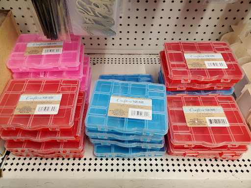 Dollar Store «Dollar Tree», reviews and photos, 340 W Army Trail Rd #120, Bloomingdale, IL 60108, USA