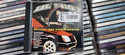 Video Game Store «Disc Replay Naperville», reviews and photos, 556 IL-59, Naperville, IL 60540, USA